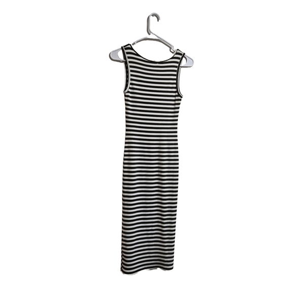 Heart Hips Striped Knit Dress - Picture 6 of 7
